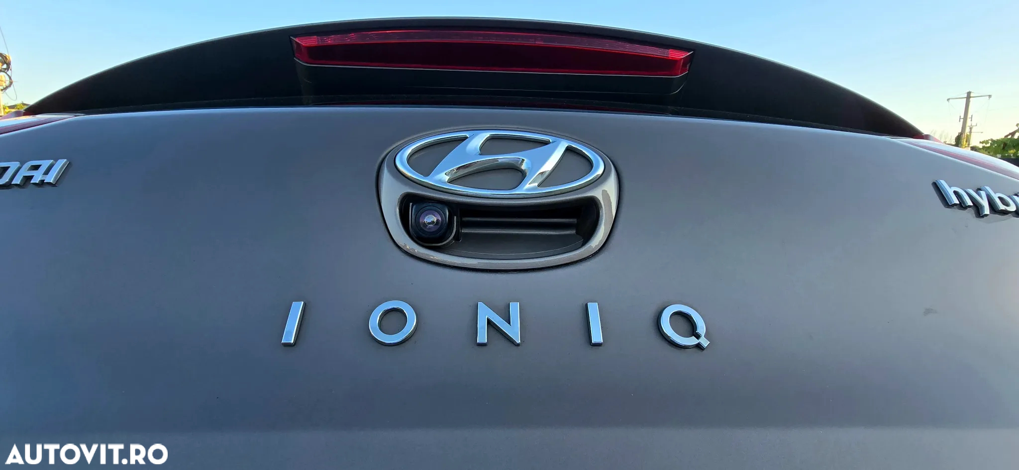 Hyundai IONIQ Hybrid 1.6 GDI Premium - 14