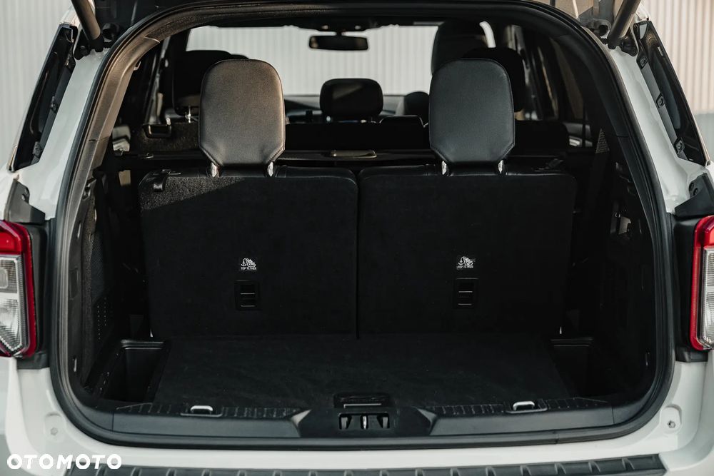 Ford Explorer 3.0 EcoBoost PHEV 4WD ST-Line - 29