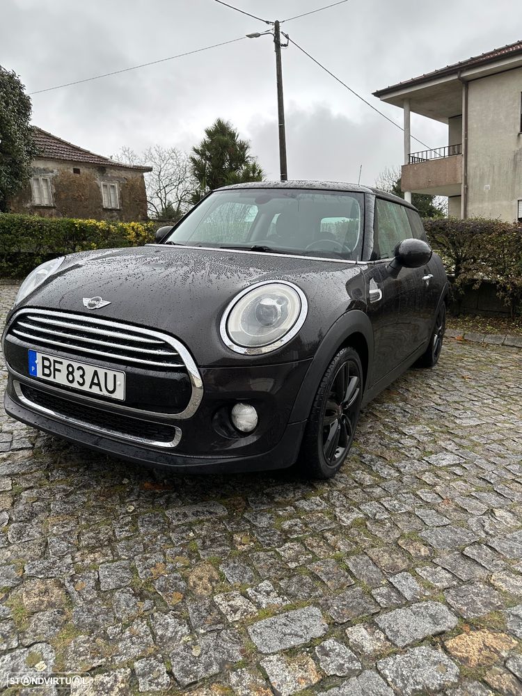MINI 3 Portas Cooper D - 1