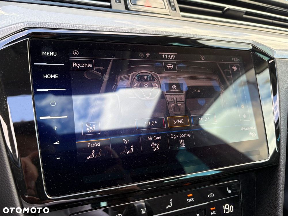 Volkswagen Passat - 36