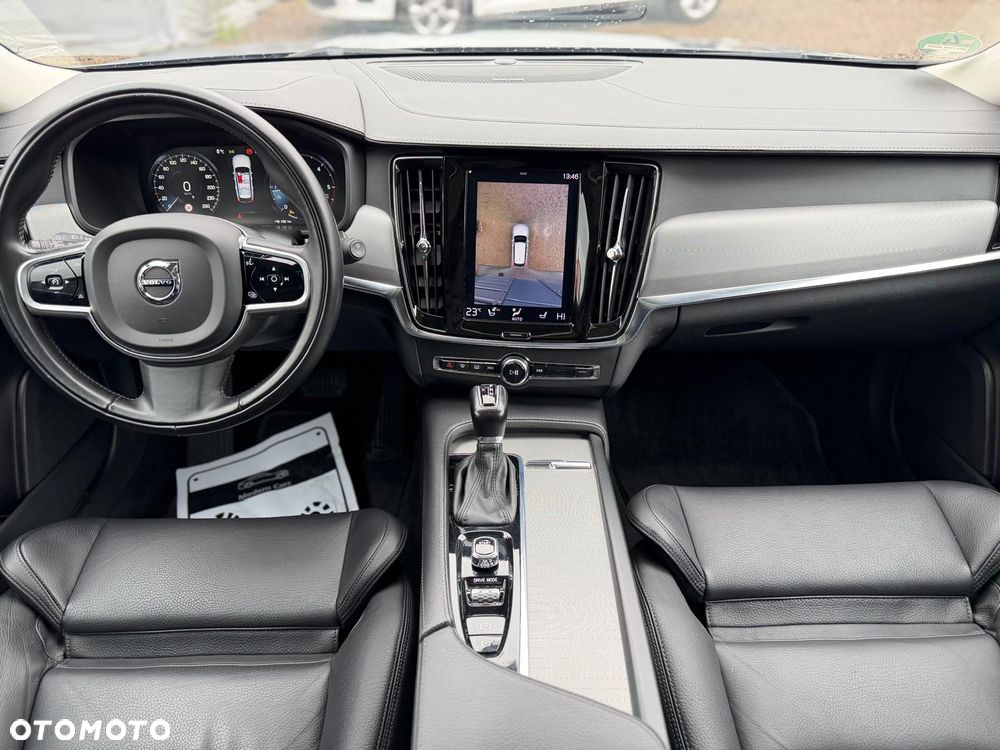 Volvo V90 D4 AWD Geartronic Inscription - 28