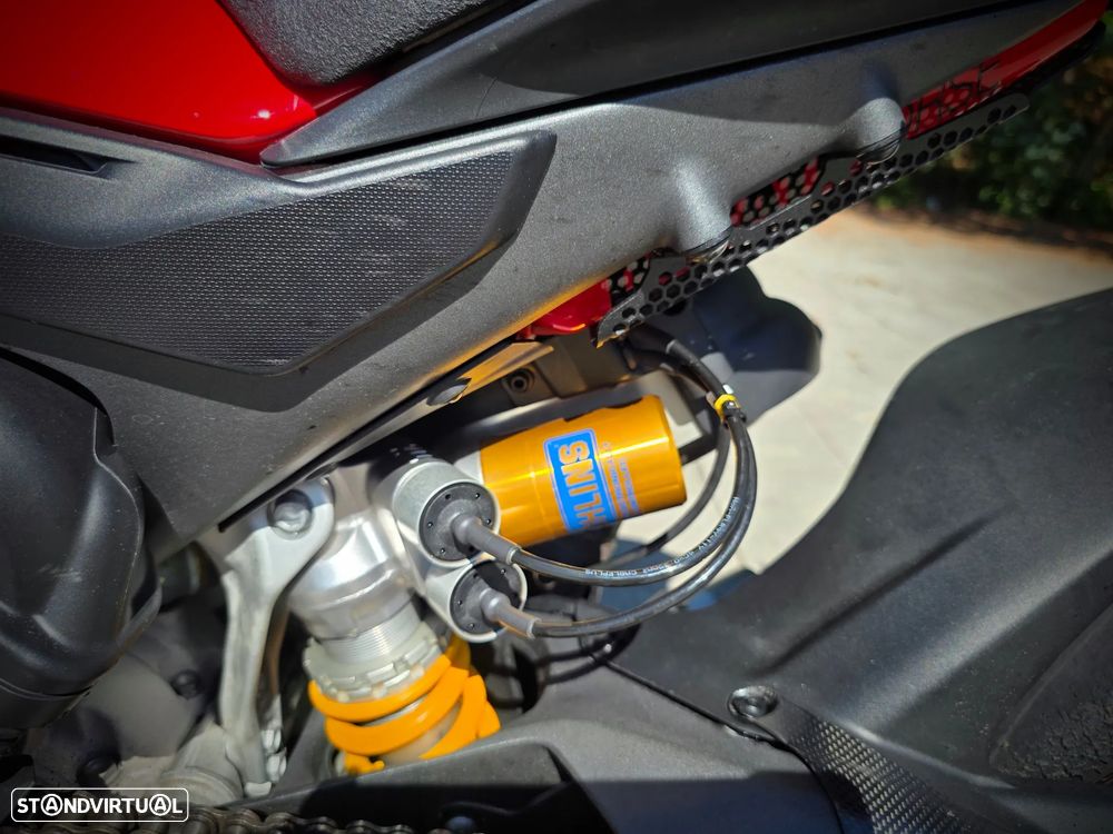 Ducati Panigale V4 S - 13