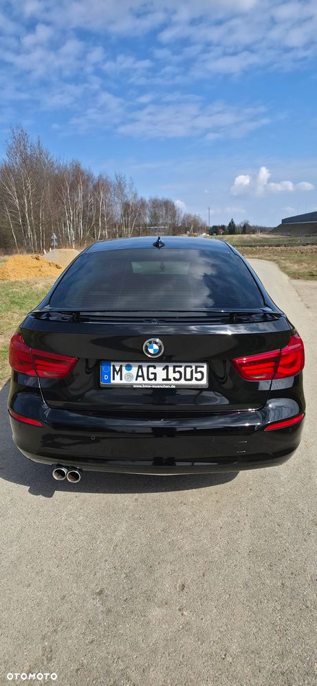 BMW 3GT 320d Sport-Aut Luxury Line - 13