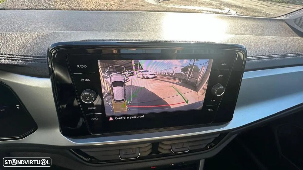VW T-Roc - 12