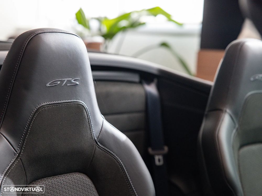 Porsche 911 (992) Carrera GTS - 57
