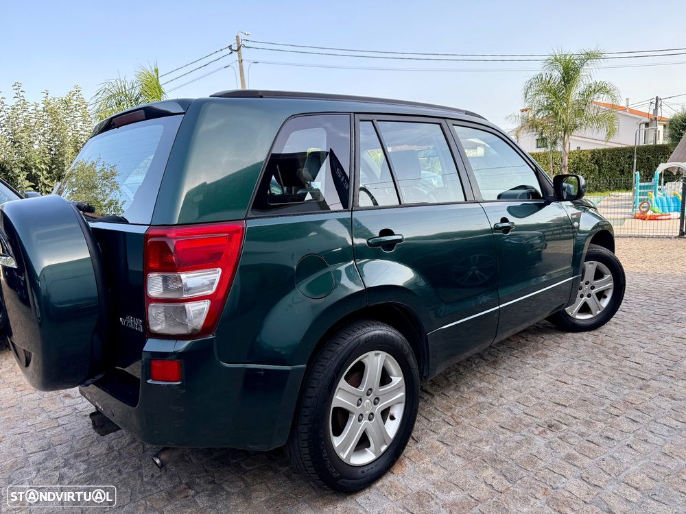 Suzuki Grand Vitara 1.9 DDiS X-Premium - 19
