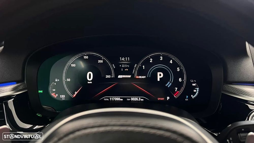 BMW 530 e iPerformance Pack M - 21
