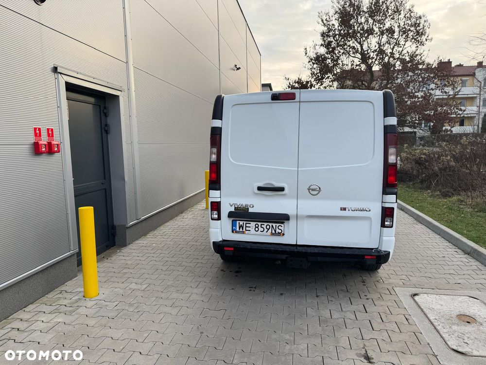 Opel Vivaro - 4