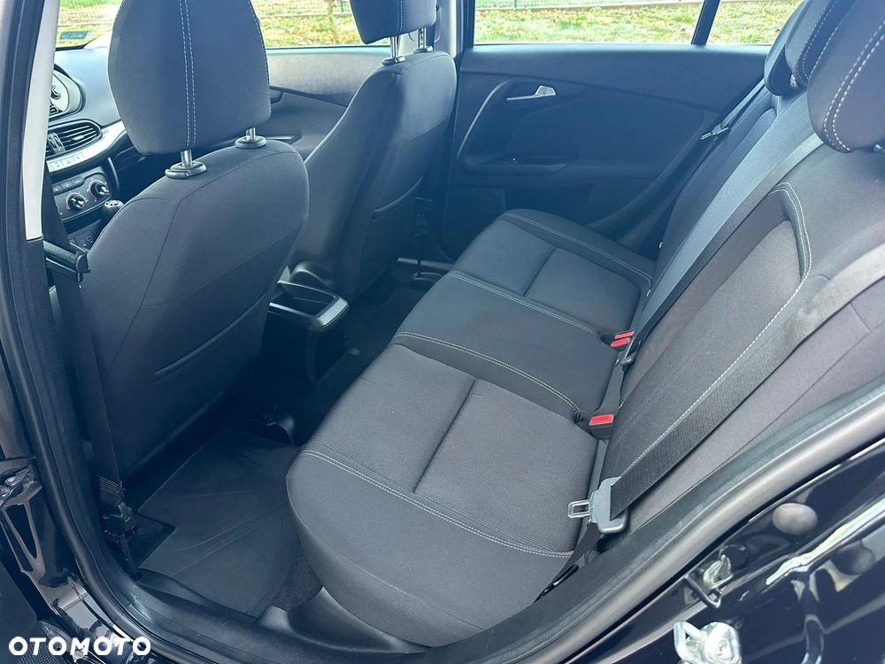 Fiat Tipo 1.4 T-Jet 16v Easy - 10