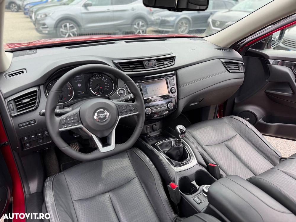 Nissan X-Trail 1.7 dCi ALL-MODE 4x4i Acenta - 37
