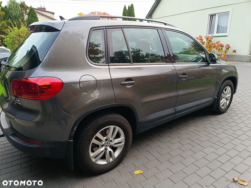 Volkswagen Tiguan - 4