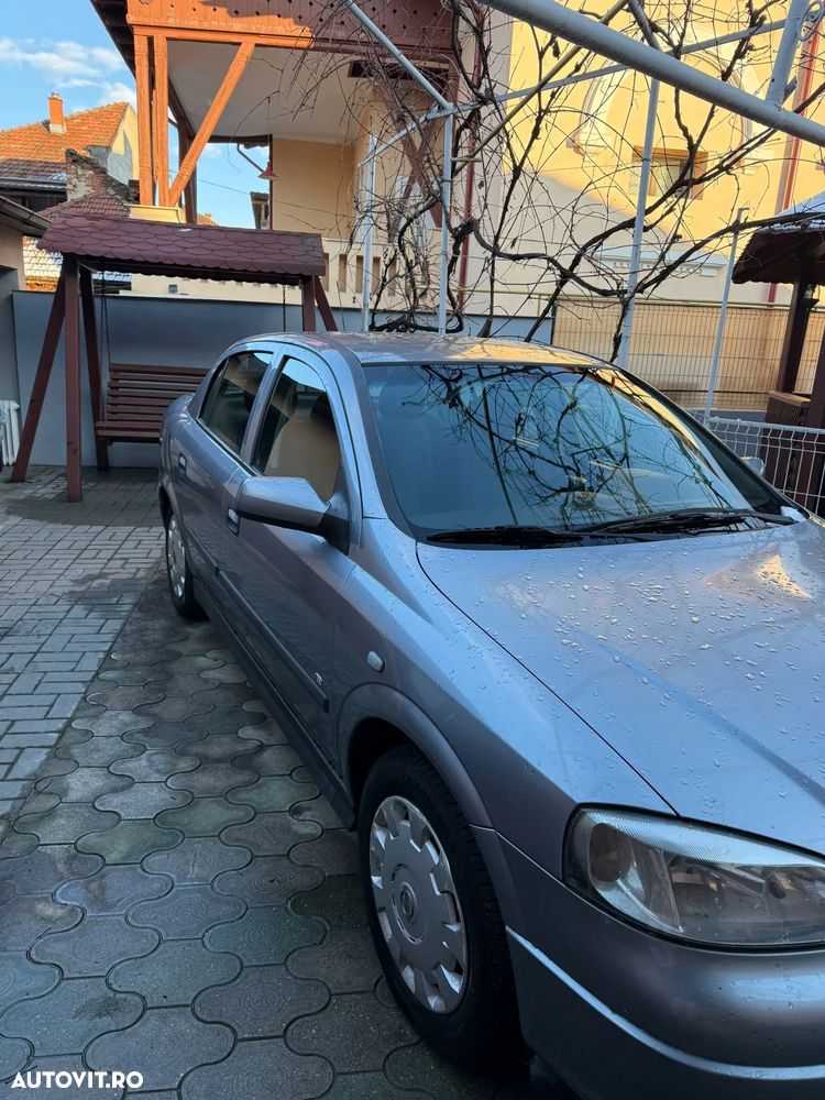 Opel Astra Classic III 1.4 - 2