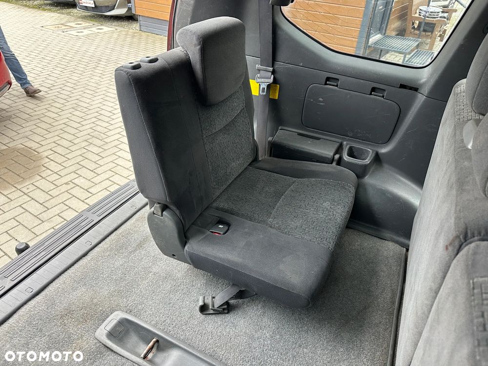 Toyota Land Cruiser - 24