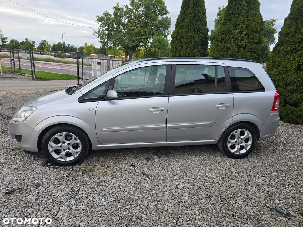 Opel Zafira 1.8 Cosmo - 6