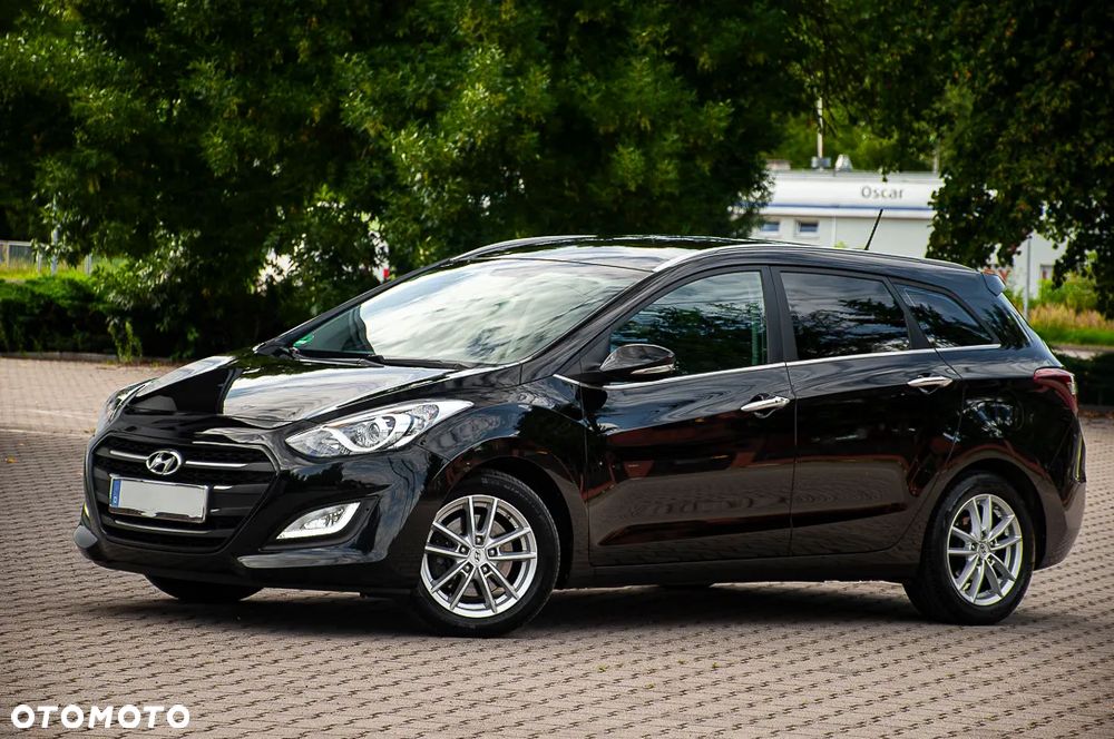 Hyundai i30 blue Kombi 1.6 CRDi DCT Premium - 14