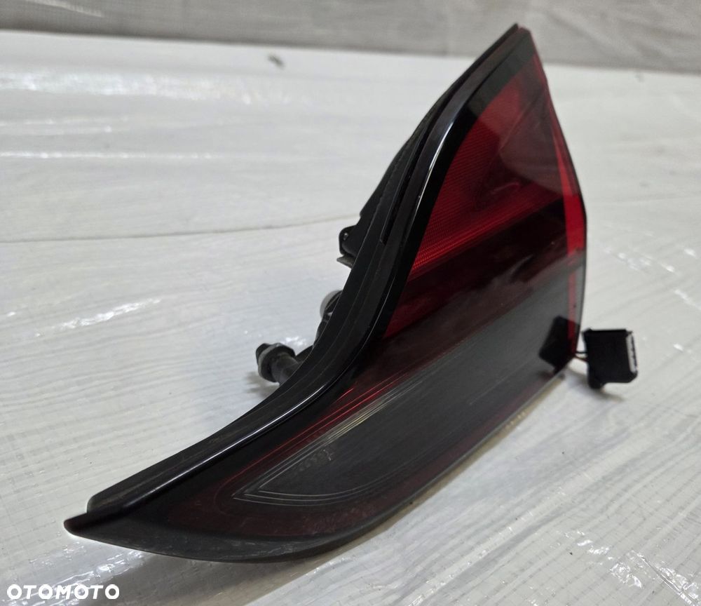 OPEL ZAFIRA C  LAMPA TYŁ PRAWA 13292359 LED - 2