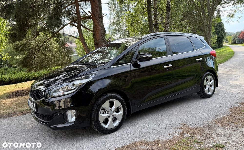 Kia Carens 2.0 GDI XL EU6 - 1