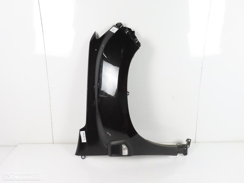 Guarda-lamas Direito/Frente Usado / Original DACIA DUSTER (HM_) - 2
