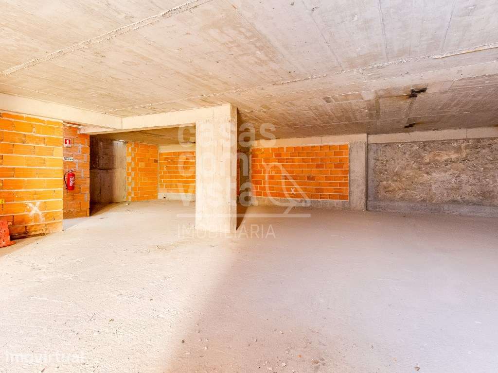 Oportunidade comercial no centro de leiria - Grande imagem: 2/18