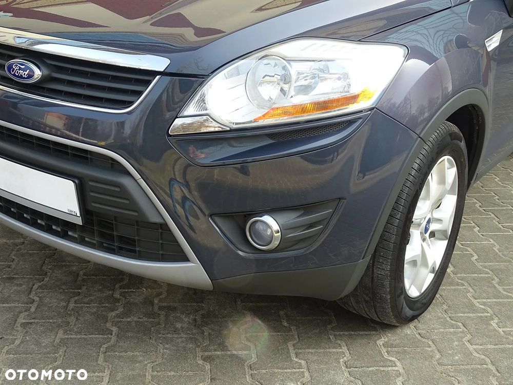 Ford Kuga 2.0 TDCi 2x4 Champions Edition - 22