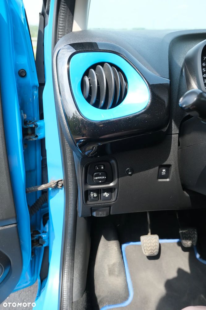 Toyota Aygo 1.0 VVT-i Sprint EU6 - 18