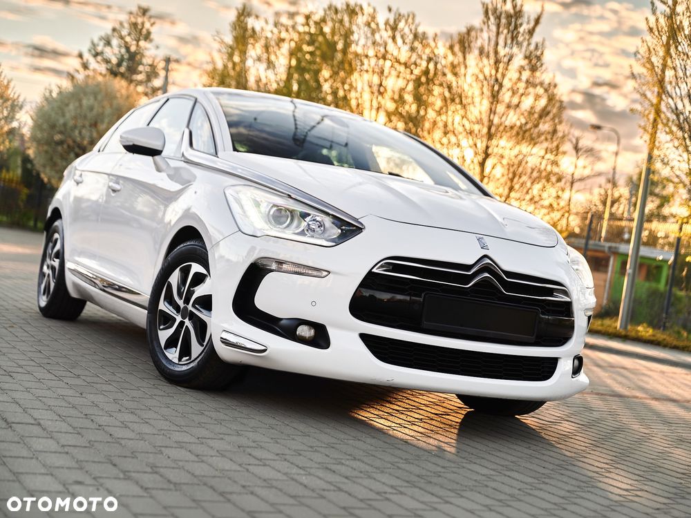 Citroën DS5 BlueHDi 120 Chic - 1