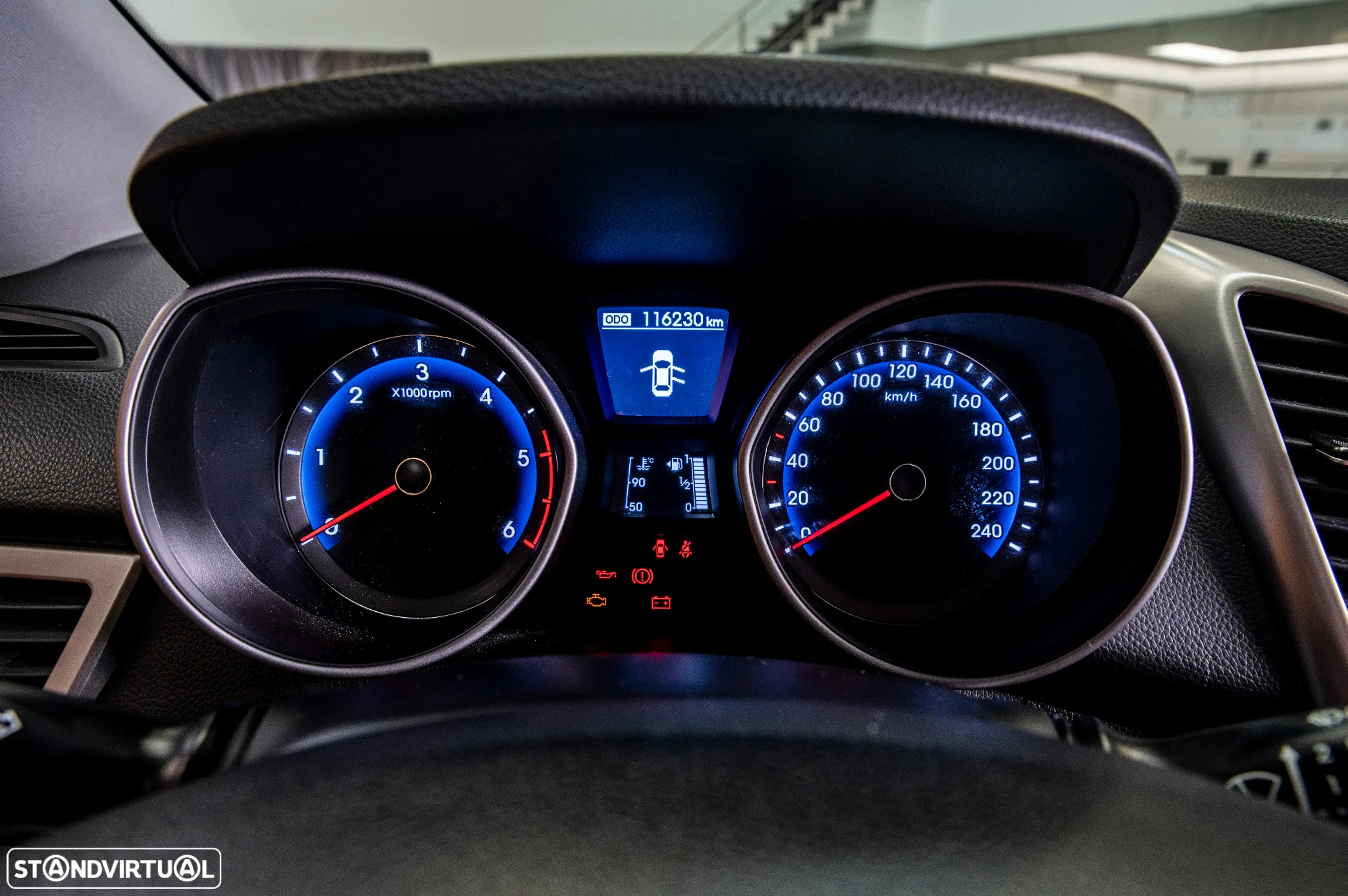 Hyundai i30 1.6 CRDI Blue Comfort - 31