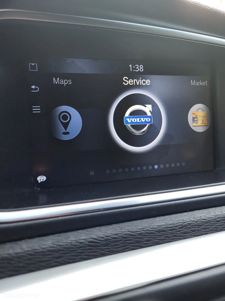 Volvo V40 D2 R Design - 38