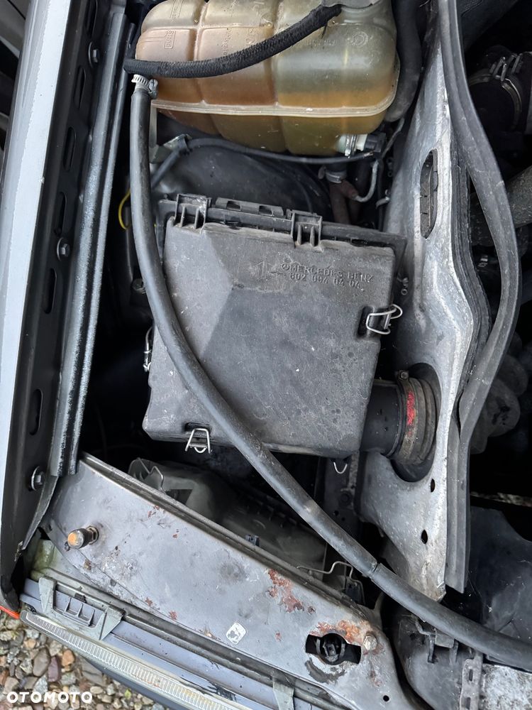 Mercedes-Benz W124 (1984-1993) - 22