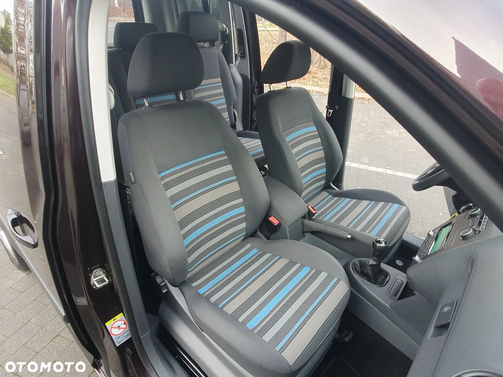 Volkswagen Caddy - 39
