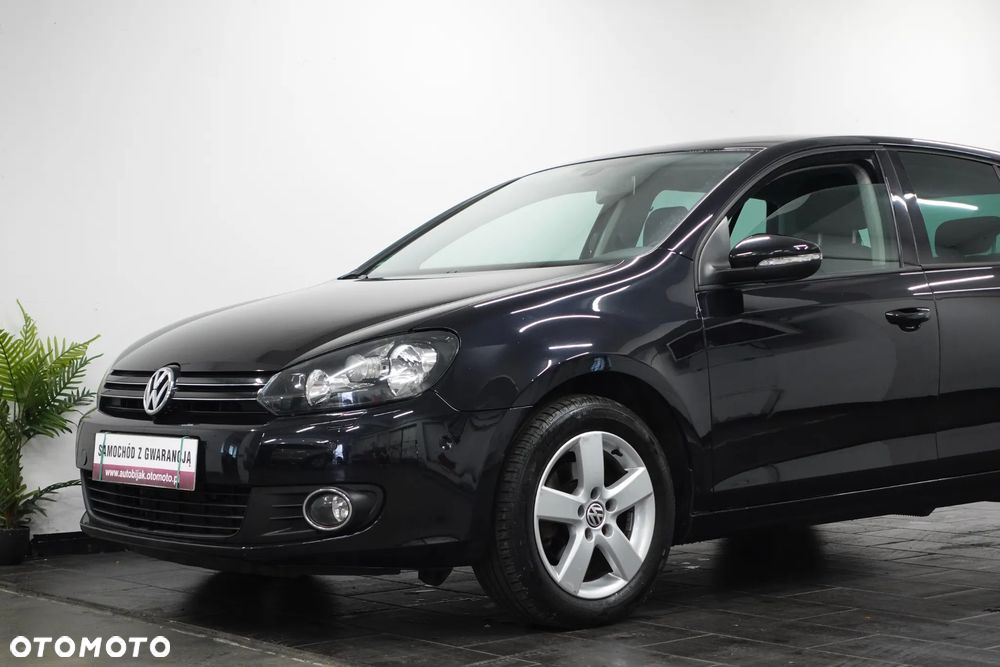 Volkswagen Golf 1.6 TDI DPF Comfortline - 18