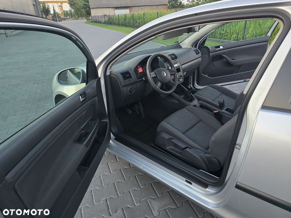 Volkswagen Golf 1.9 TDI Sportline - 12