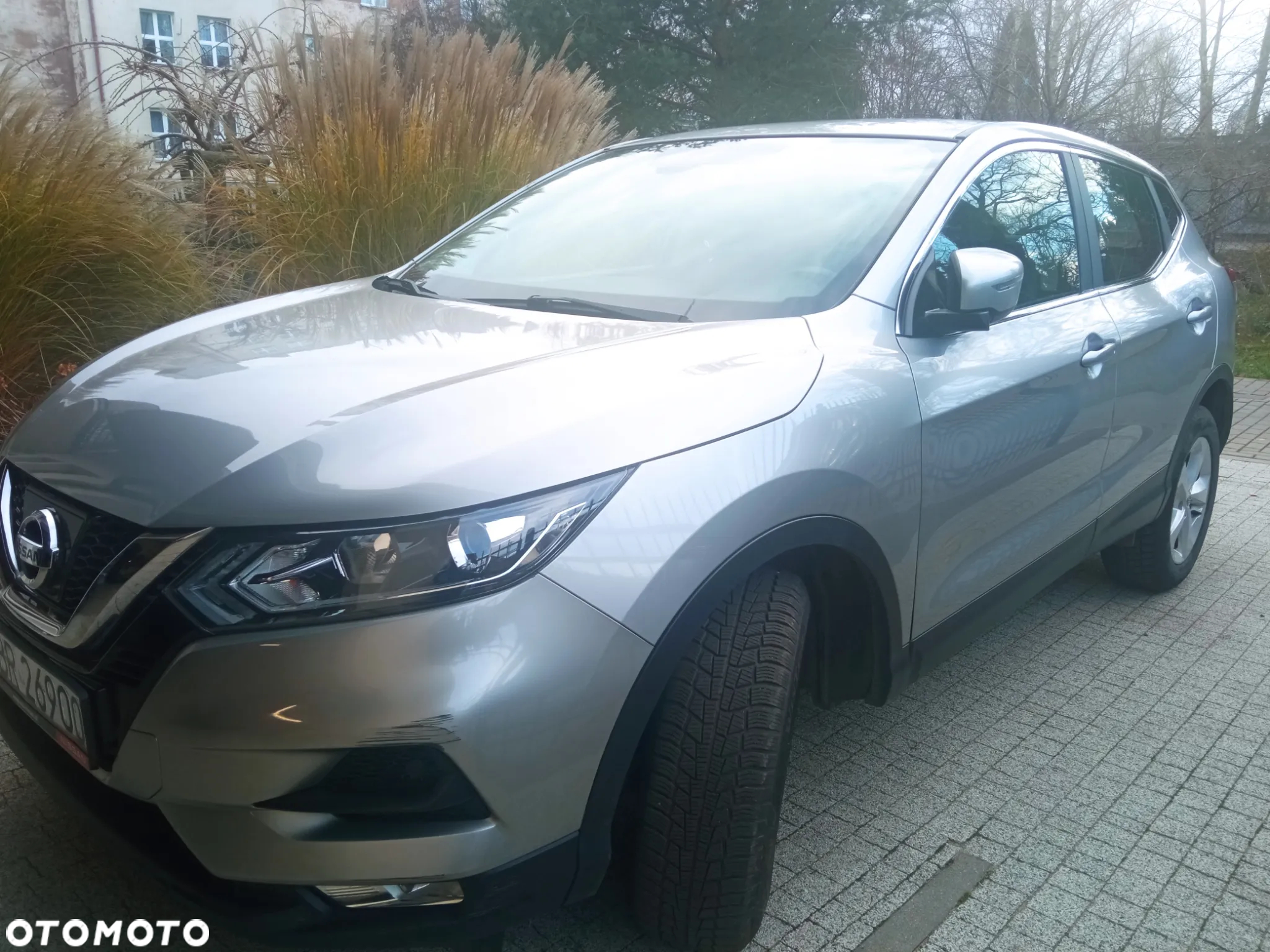 Nissan Qashqai 1.2 DIG-T N-Connecta EU6 - 2