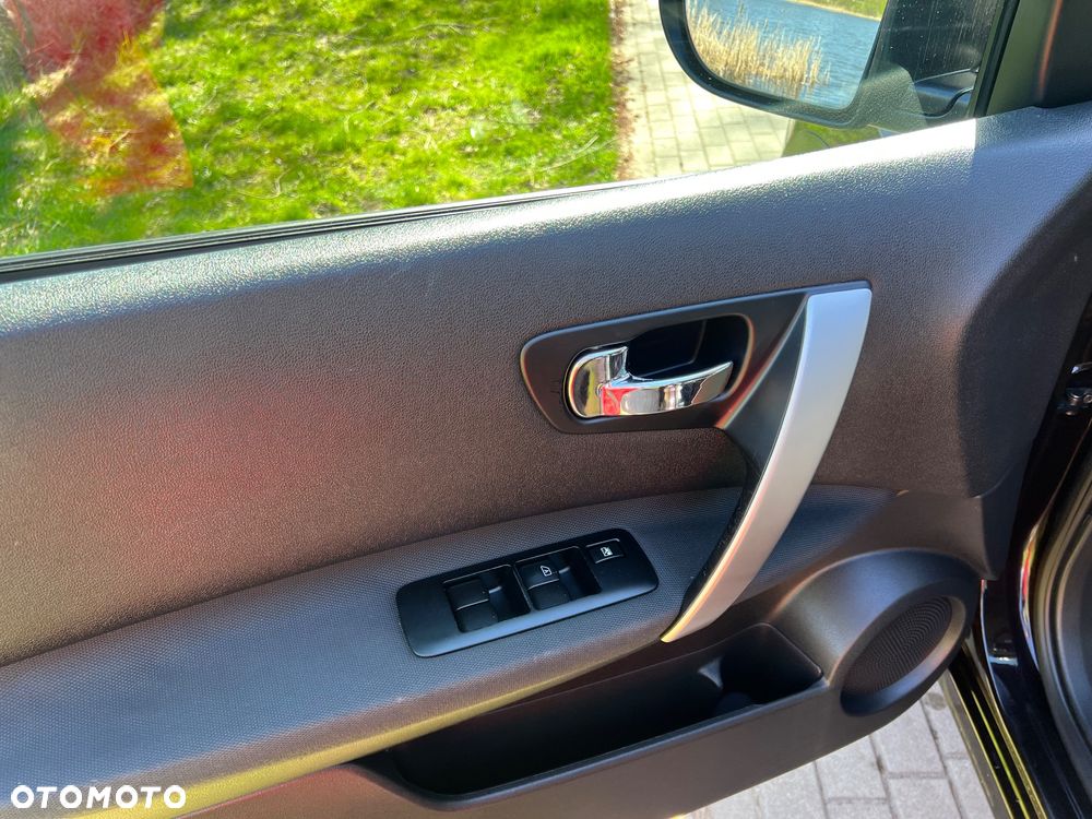 Nissan Qashqai 1.6 Tekna - 25