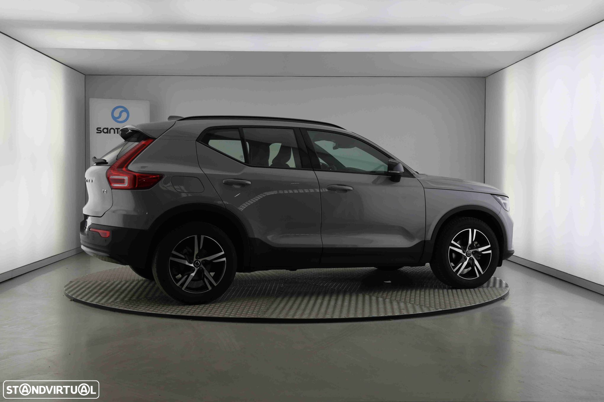 Volvo XC 40 1.5 T2 Plus Dark Auto - 8