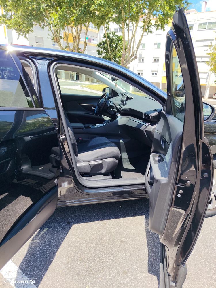 Peugeot 3008 BlueHDi 130 Stop & Start EAT8 Allure - 17