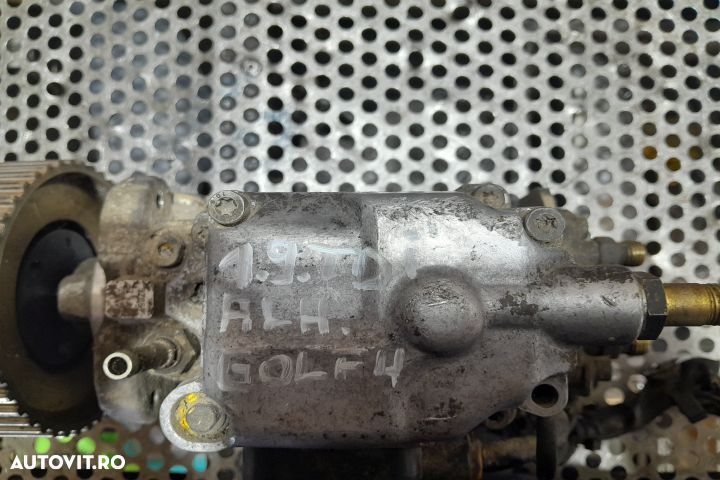 Pompa injectie 038130107D 038130107D Volkswagen VW Golf 4 [1997 - 200 - 4