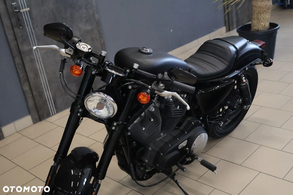 Harley-Davidson Sportster Roadster 1200R - 5