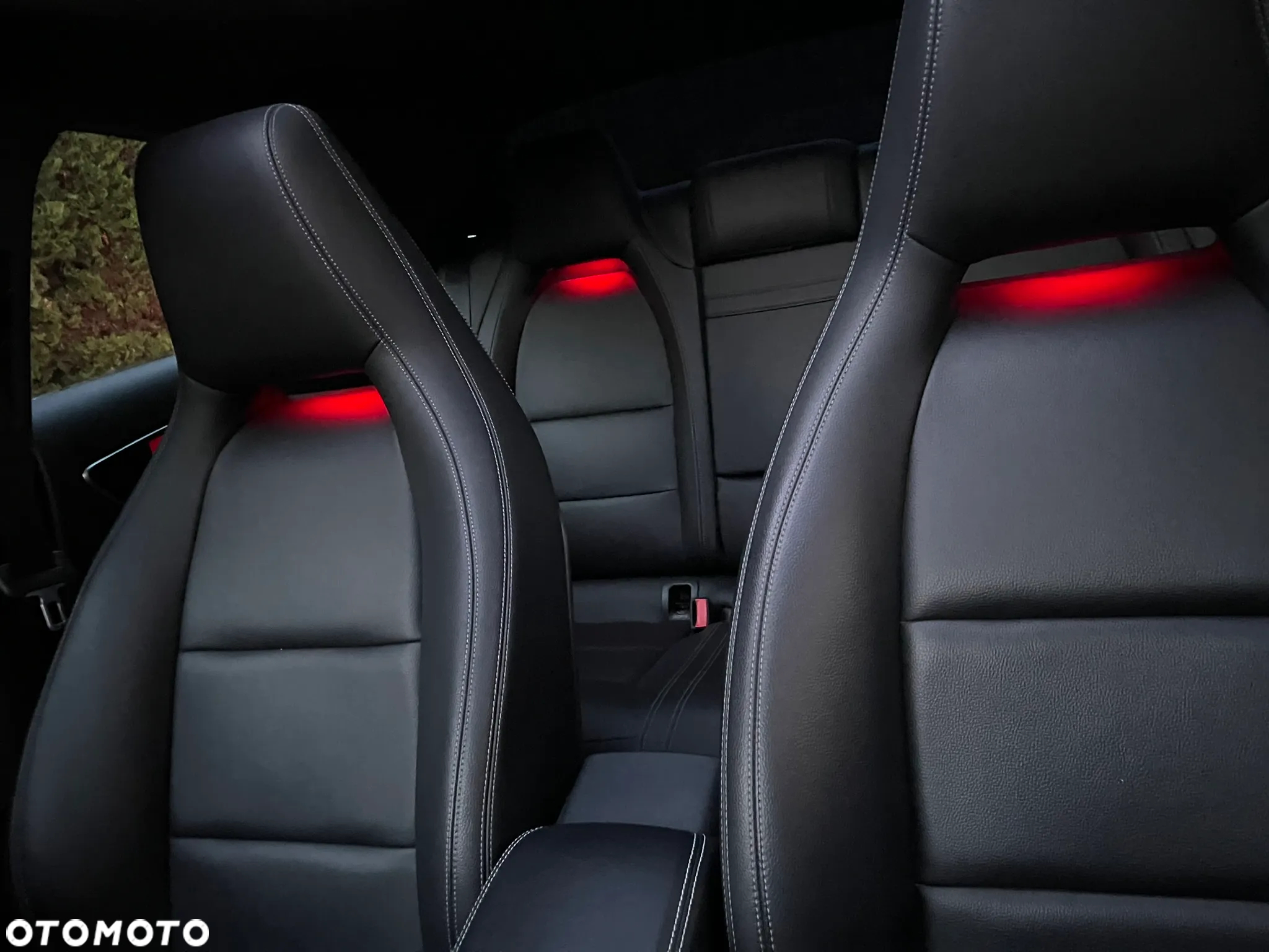 Mercedes-Benz CLA 250 7G-DCT - 22