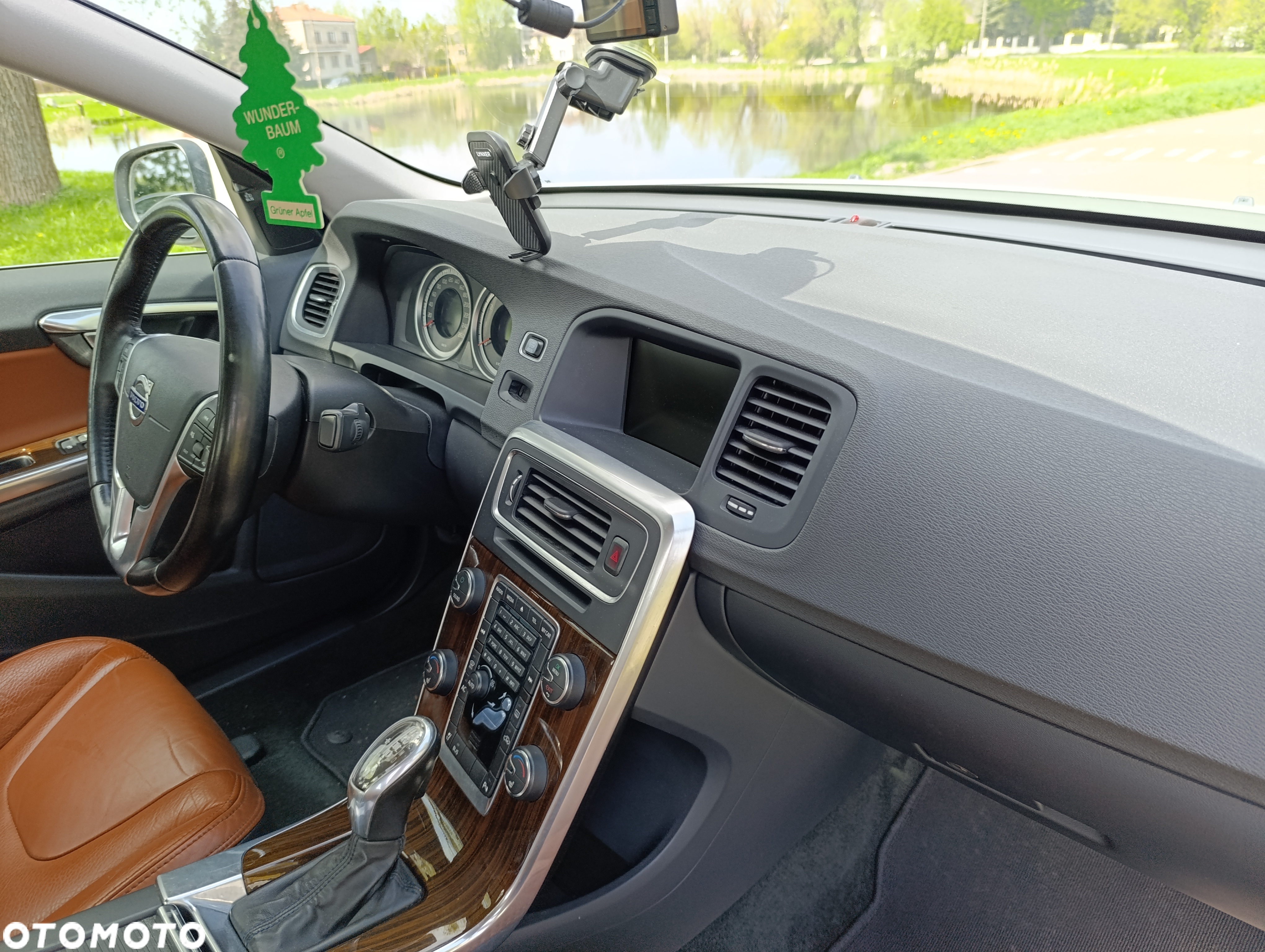 Volvo S60 2.5 T5 AWD - 11