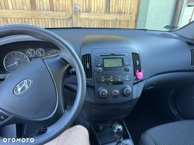 Hyundai i30 1.6 Classic - 9