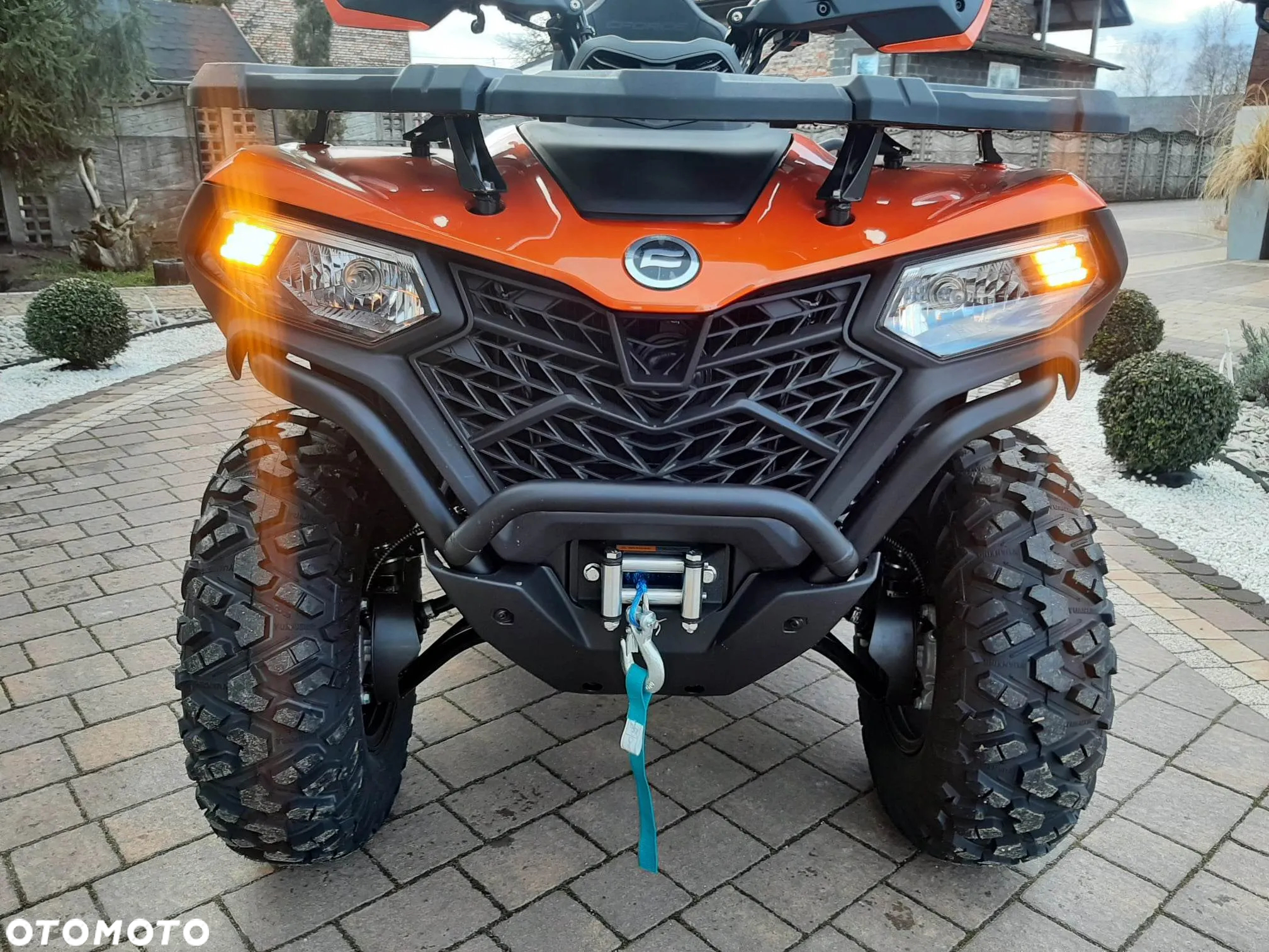 CFMoto CForce - 9