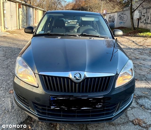 Skoda Fabia 1.4 16V Active Plus - 1