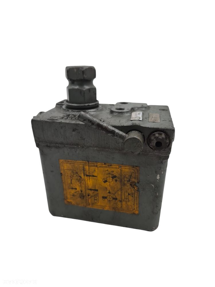 POMPKA PODNOSZENIA KABINY MERCEDES ACTROS MP2 MP3 - 1