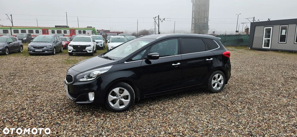 Kia Carens 1.6 GDI S EU6 - 9