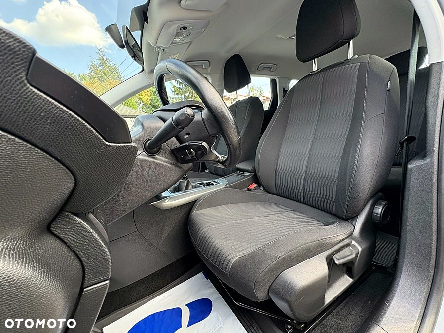 Peugeot 308 130 e-THP Stop & Start Active - 17