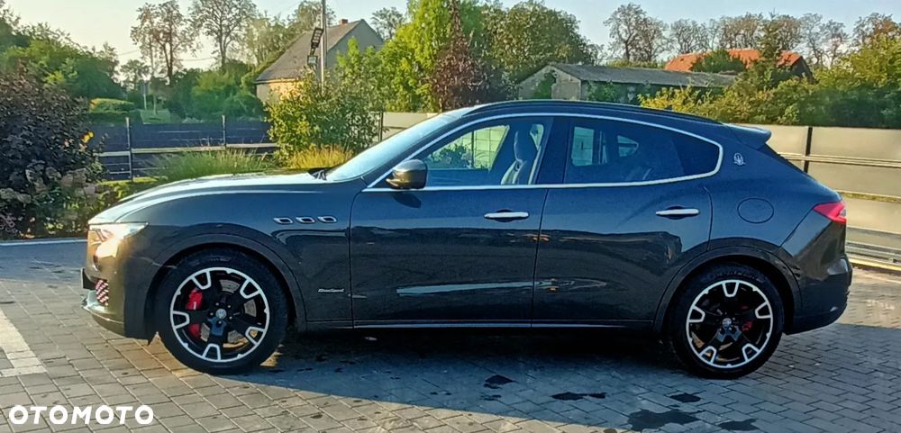 Maserati Levante S Q4 - 10