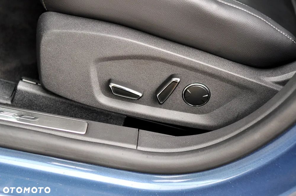 Ford Mondeo 2.0 EcoBlue Titanium - 16