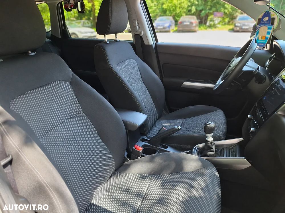 Suzuki Vitara 1.4 Boosterjet MHEV Passion - 12