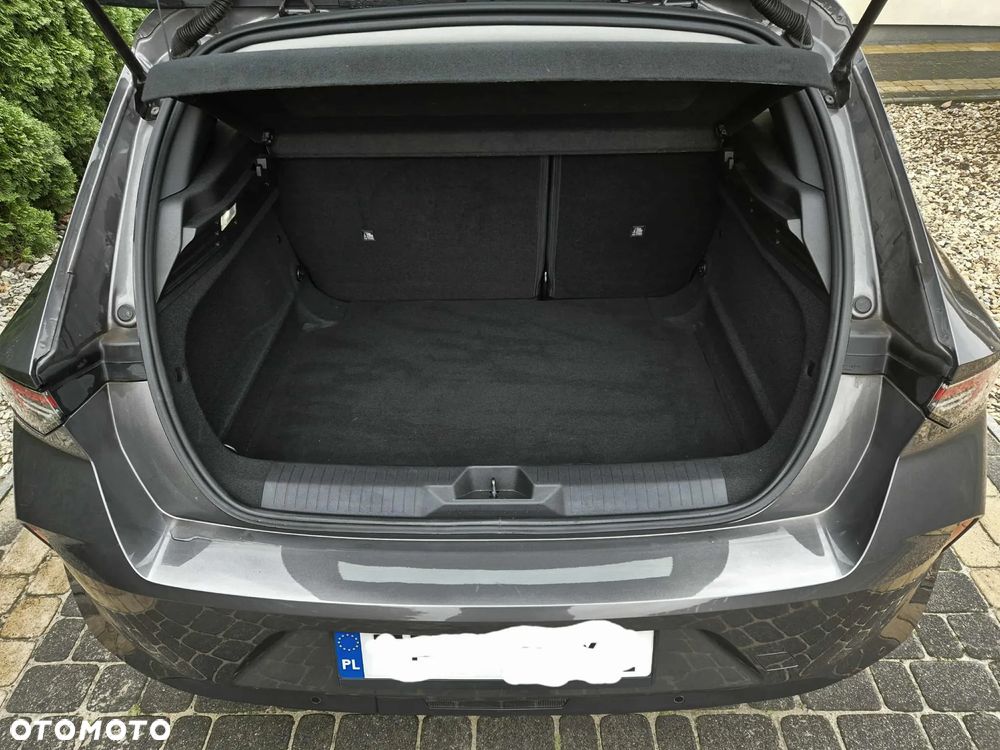 Opel Astra V 1.2 T Elegance S&S - 8